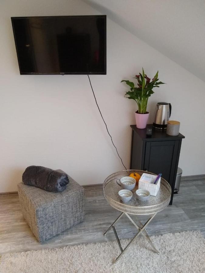 Ferienwohnung Loewenzahn Mueddersheim Vettweiss Exterior foto